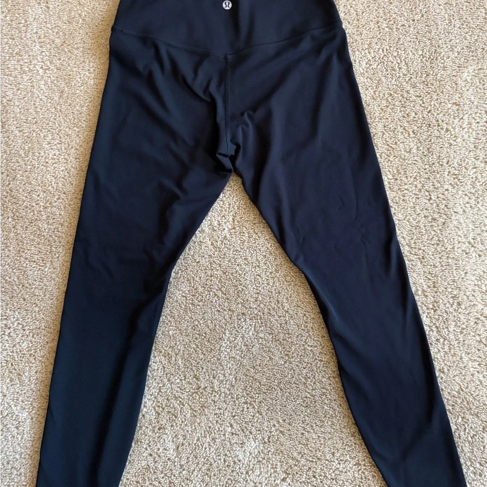 Lululemon Align Black Leggings size-6 - Picture 3 of 5